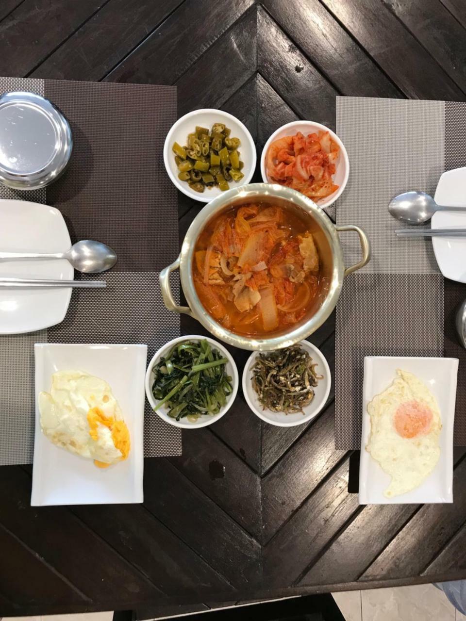 Som Guesthouse Patong Εξωτερικό φωτογραφία